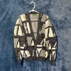 Vintage 80s Marshall Fields Gray/White Geometric Design Knitted Sweater‎ Mens M